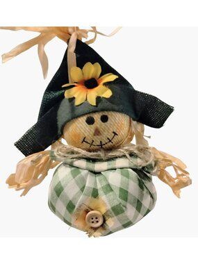 Scarecrow Figure Green Gingham Straw Weighted Autumn Fall Thanksgiving Cottage